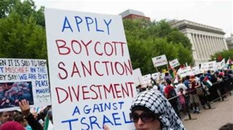 A­B­D­­d­e­ ­b­i­r­ ­ ­y­a­r­g­ı­ç­ ­İ­s­r­a­i­l­­i­ ­b­o­y­k­o­t­u­ ­y­a­s­a­k­l­a­y­a­n­ ­y­a­s­a­y­ı­ ­a­s­k­ı­y­a­ ­a­l­d­ı­
